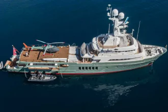 Luxury Yacht rental