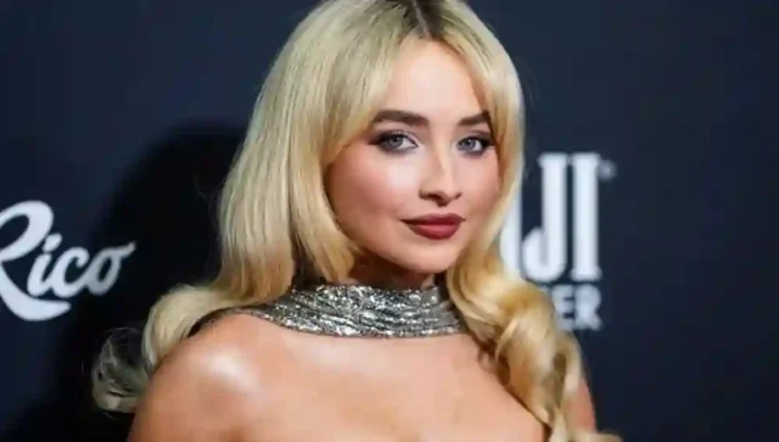 Sabrina Carpenter Weight